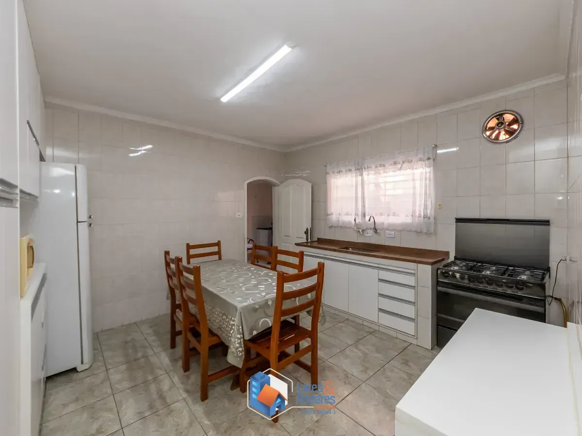 Imagem Sobrado para venda em Vila Tolstoi com 3 quartos, 102m²