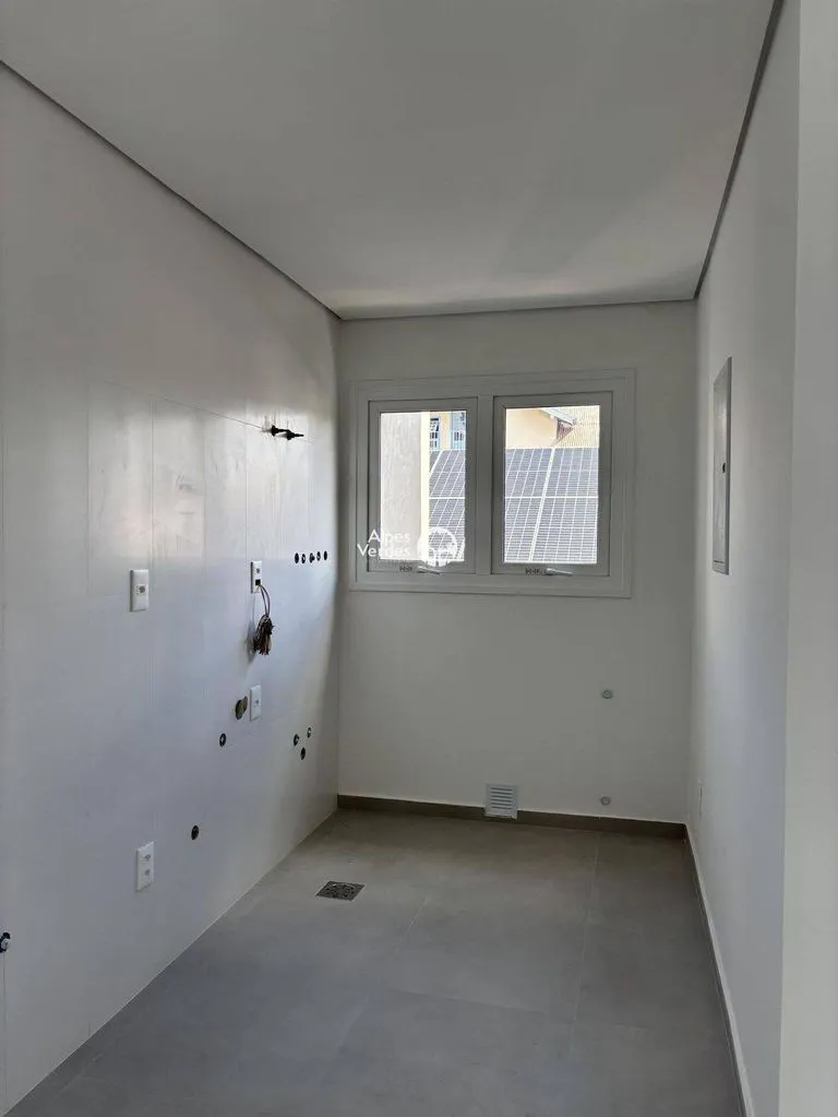Imagem Vende-se Apartamento no centro de Gramado, com 3 quartos