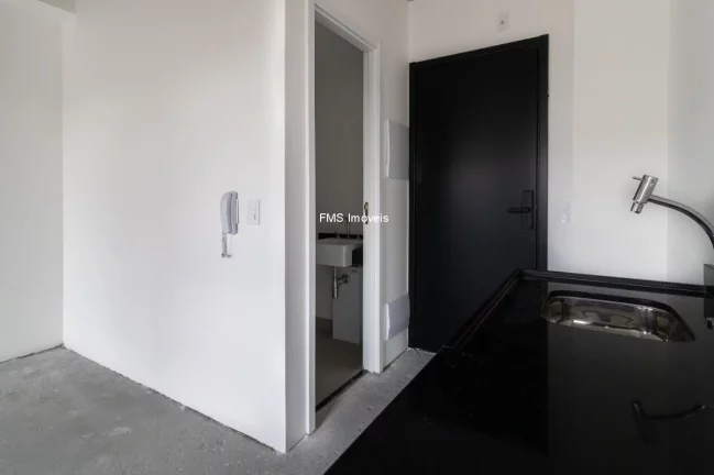 Imagem Studio à venda em Moema, 1 quarto, 1 banheiro.