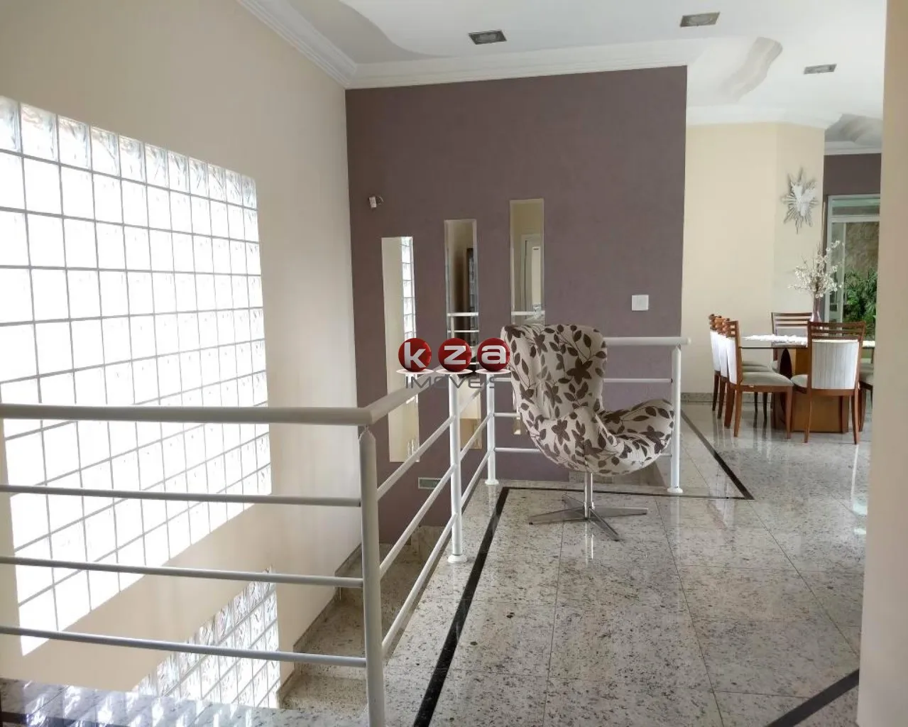 Imagem Imperdível! Casa em condomínio à venda em Valinhos-SP, Condomínio Terras do Paiquerê, 3 quartos, 3 suítes, 3 salas, 2 banheiros, 2 vagas, 570m².