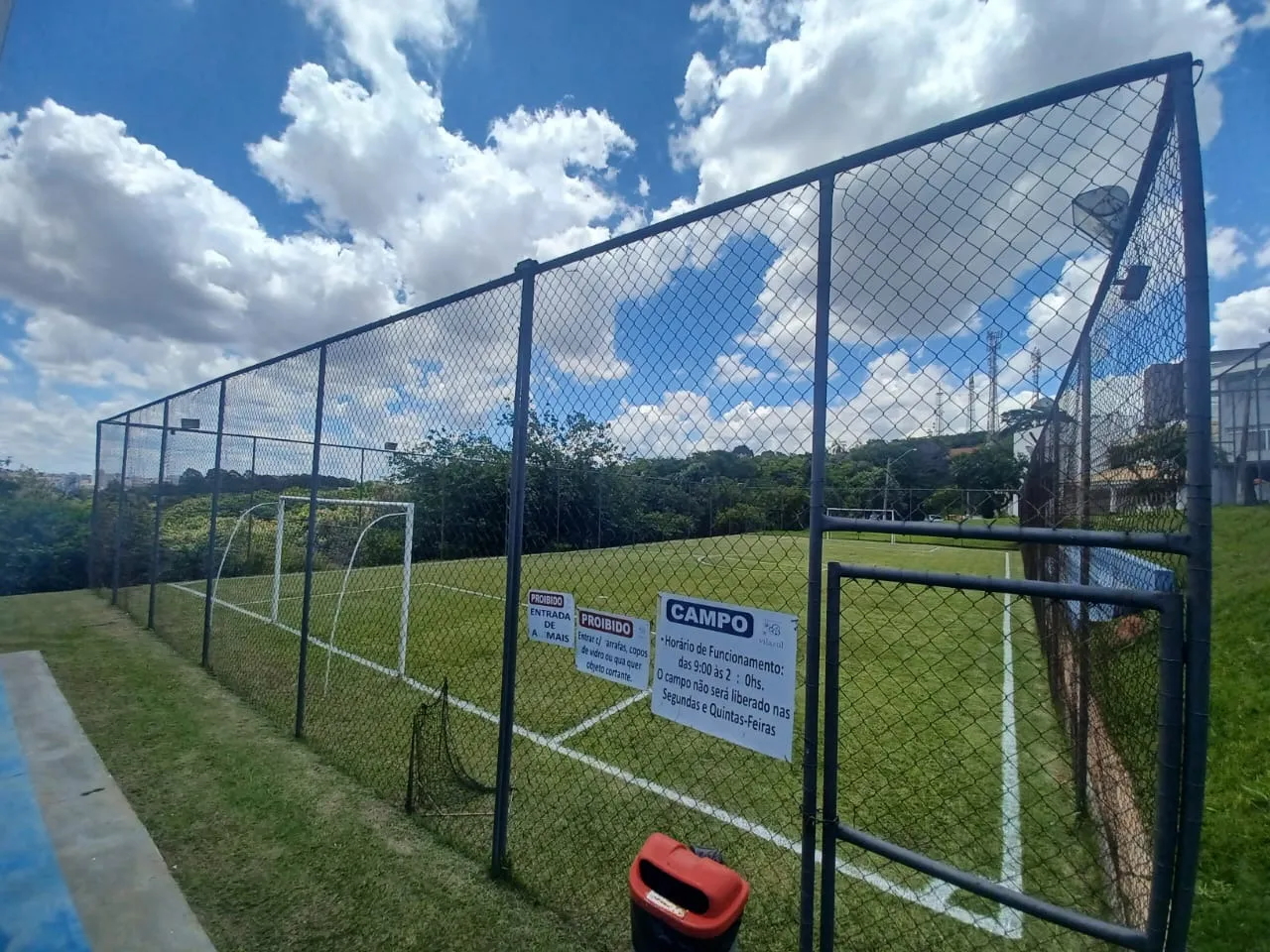 Imagem Impressionante casa térrea de 400m² com 5 dormitórios no Terras de São Lucas