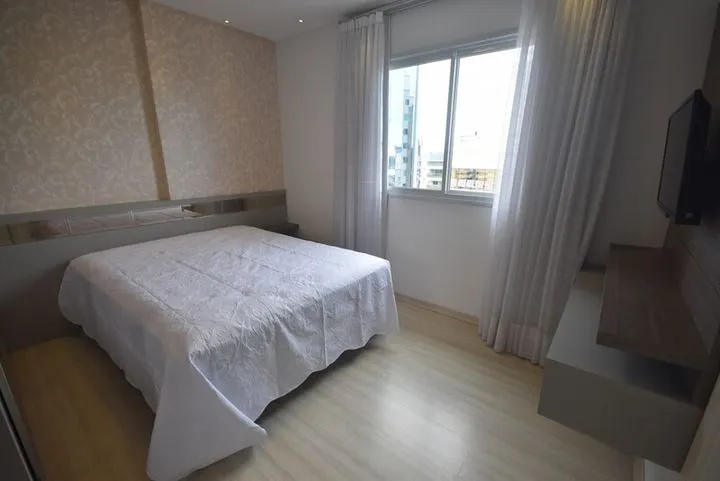 Imagem Apartamento com 4 Quartos à Venda, 163 m²em Meia Praia - Itapema