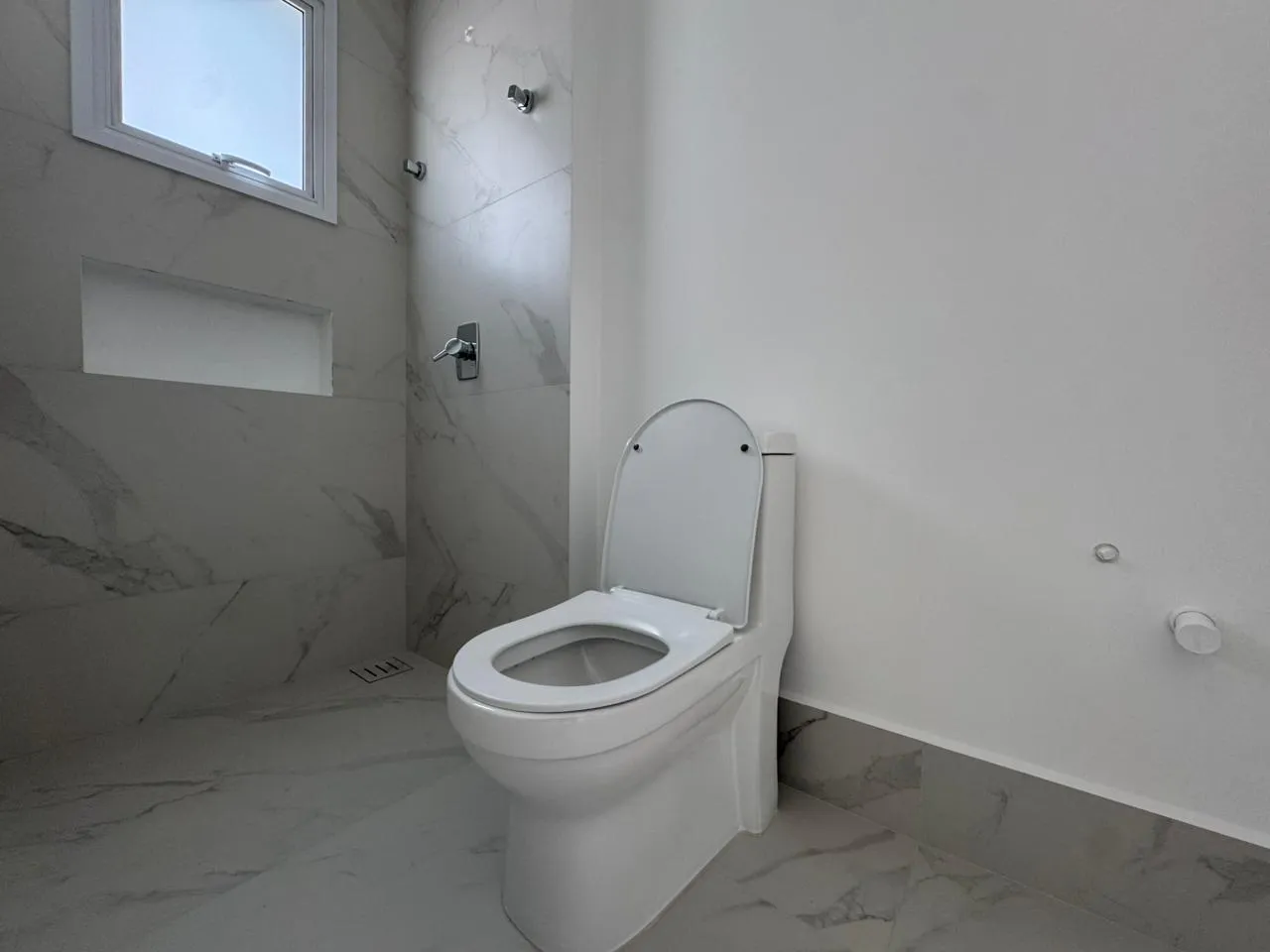 Imagem Apartamento com vista para o mar à venda com 190m2 por R$ 3.200.000,00
