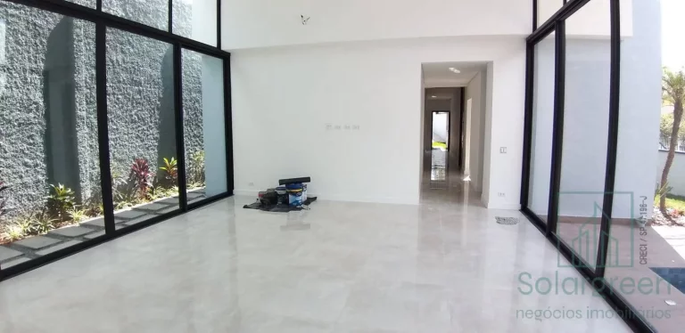 Imagem Casa com 3 Quartos Suítes, à Venda, 235 m² por R$ 1.800.000 em Atibaia