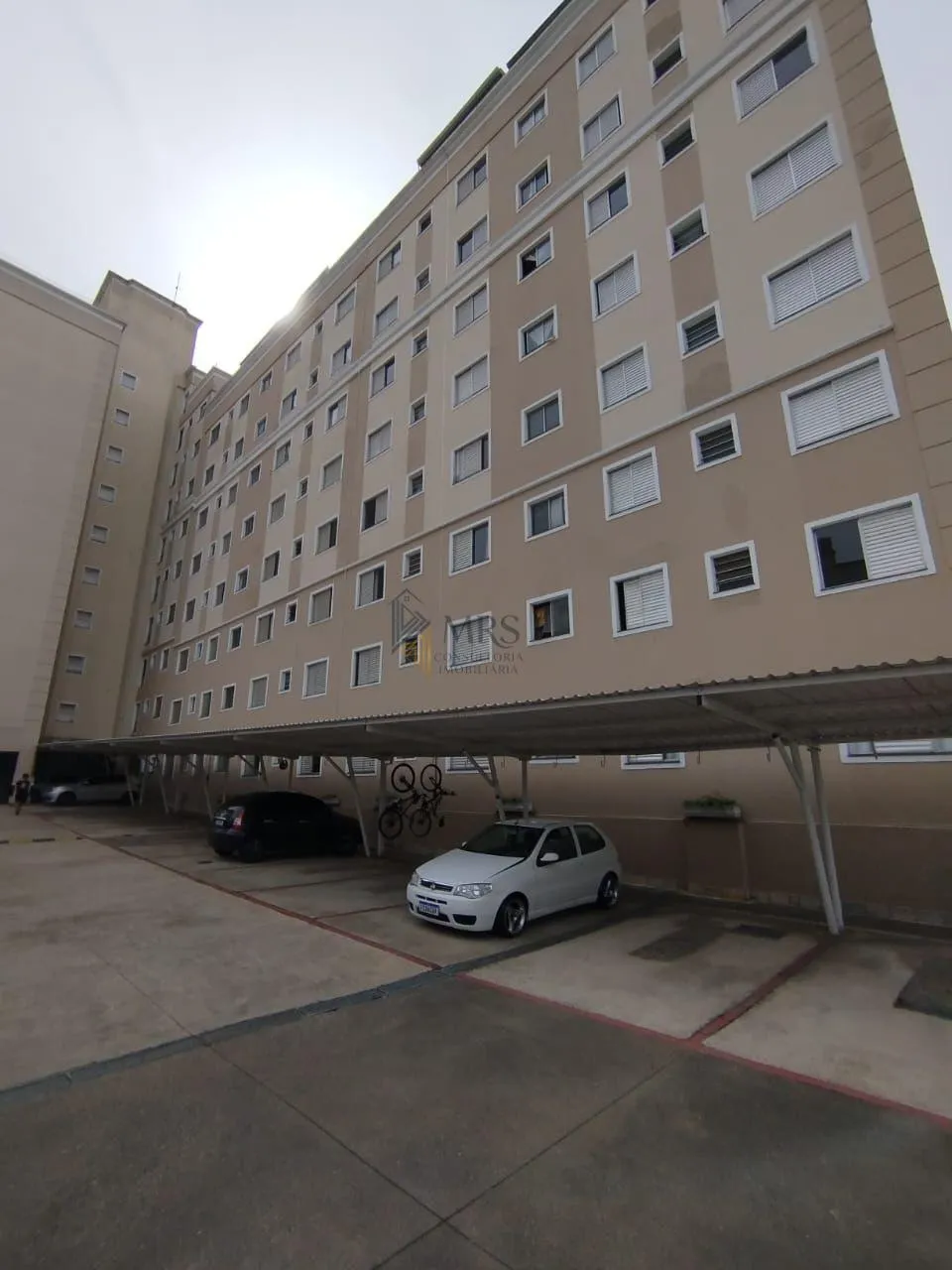Imagem TÉRREO, 2 Dorms e 1 Vaga Coberta: Conforto e Praticidade no Residencial Janaína!