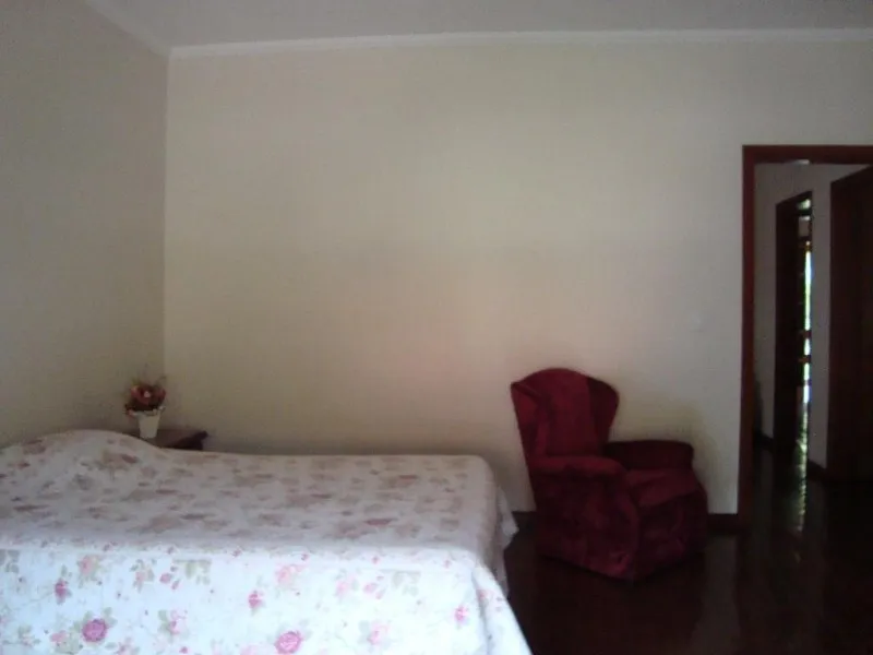 Imagem Imperdível oportunidade de adquirir casa de luxo em condomínio no Condomínio Chácara Flora, Valinhos-SP: 4 quartos, 4 suítes, 6 banheiros, 4 vagas, 430m².