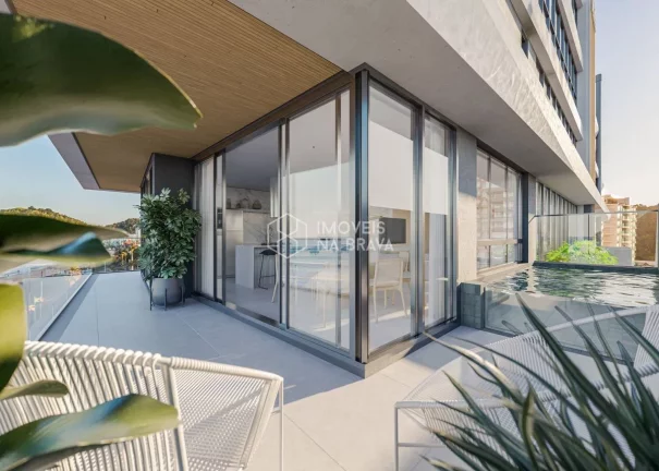 Foto do imóvel APARTAMENTO A VENDA - FRENTE MAR - SENSE PRAIA BRAVA - 4 SUITES E 4 VAGAS -ITAJAI/SC em Avenida José Medeiros Vieira
