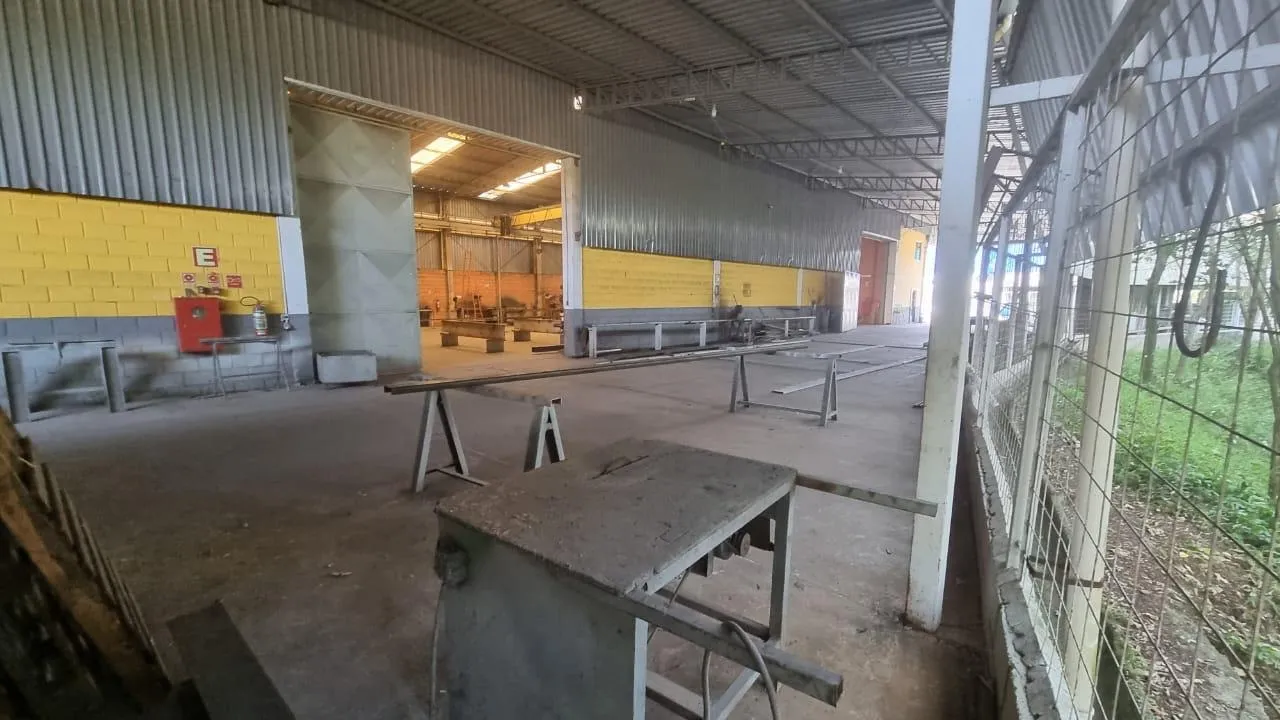 Imagem Barracão de 1498,40m² no Éden - Sorocaba