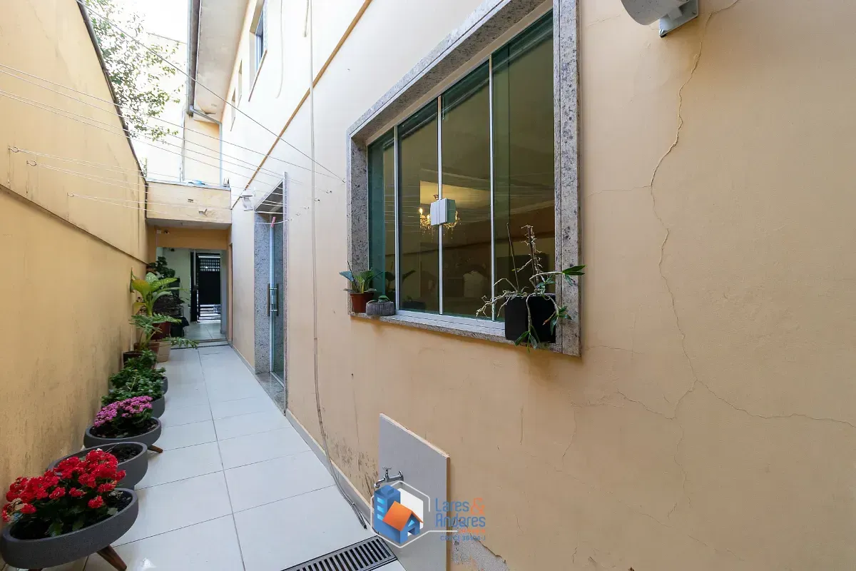 Imagem Casa para venda em Interlagos com 3 quartos, sendo 3 suítes, 125m²