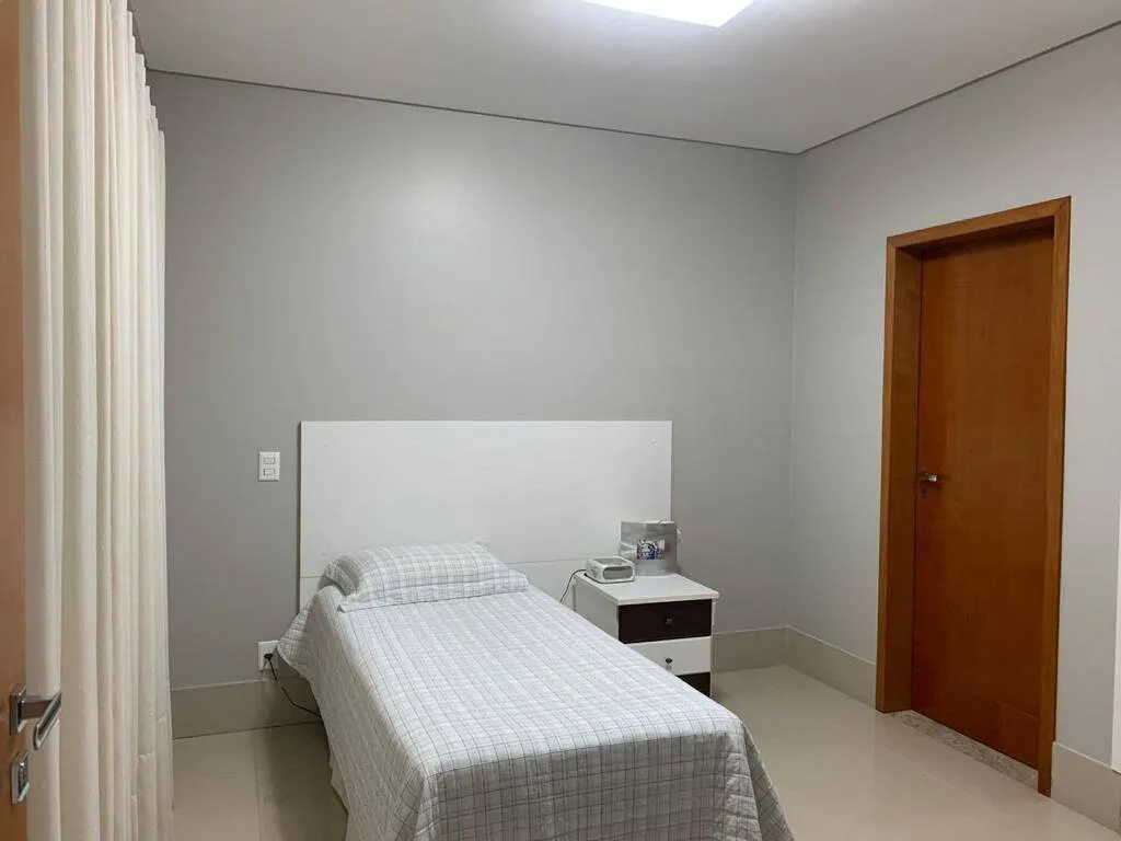 Imagem Sobrado 4 suítes Condomínio Alphaville 1 Bairro Jardim Itália