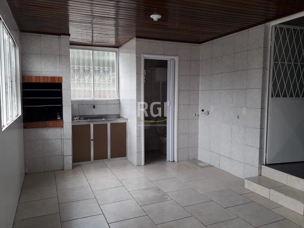 Imagem Casa para Venda - 91m², 3 dormitórios, 3 vagas - Jardim Ypu