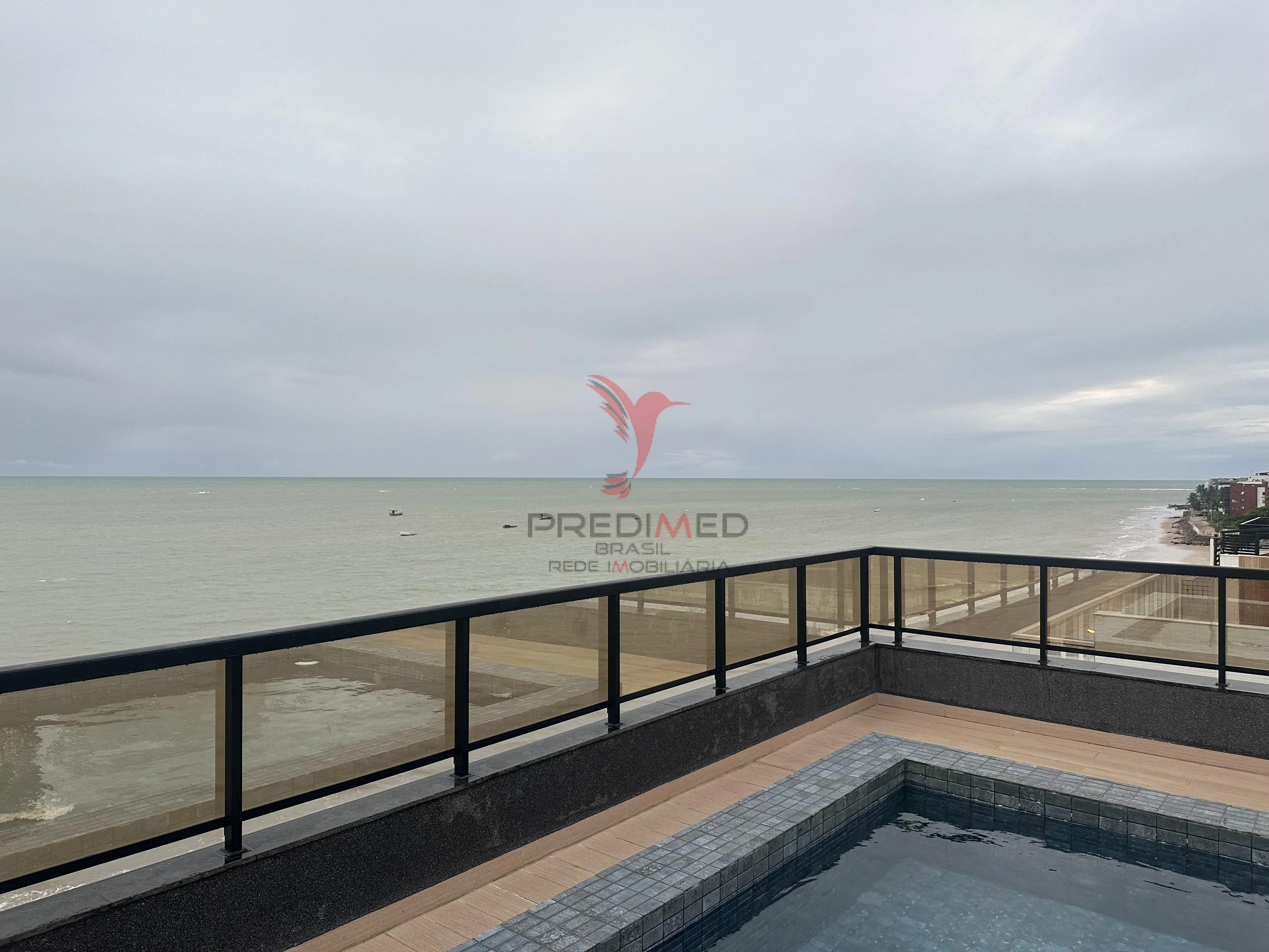 Imagem Vende-se flat na beira-mar do Bessa, vista definitiva, pronto para rentabilizar