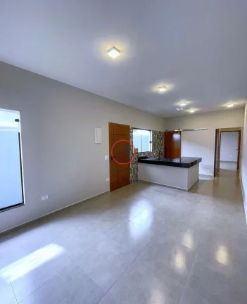 Imagem CASA RECEM COSNTRUÍDA A VENDA COM 2 DORMITÓRIOS, SENDO UMA SUÍTE , ÁREA GOURMET, 2 VAGAS, JARDIM, ISOLAMENTO ACÚSTICO EM CARAGUÁ