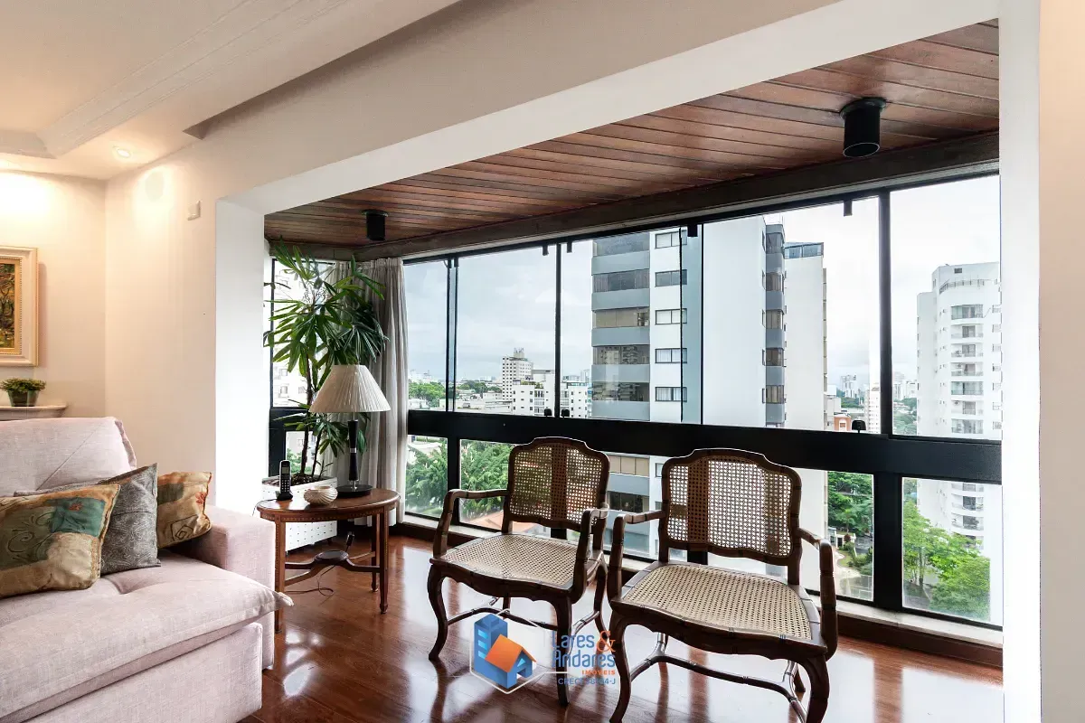 Imagem Apartamento para venda em Moema com 4 quartos, sendo 3 suítes, 164m²