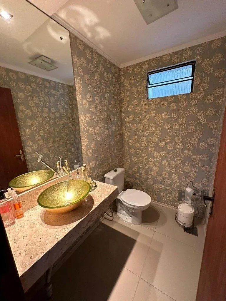 Imagem Casa de 160m² com 4 quarto no Bairro Farrapos