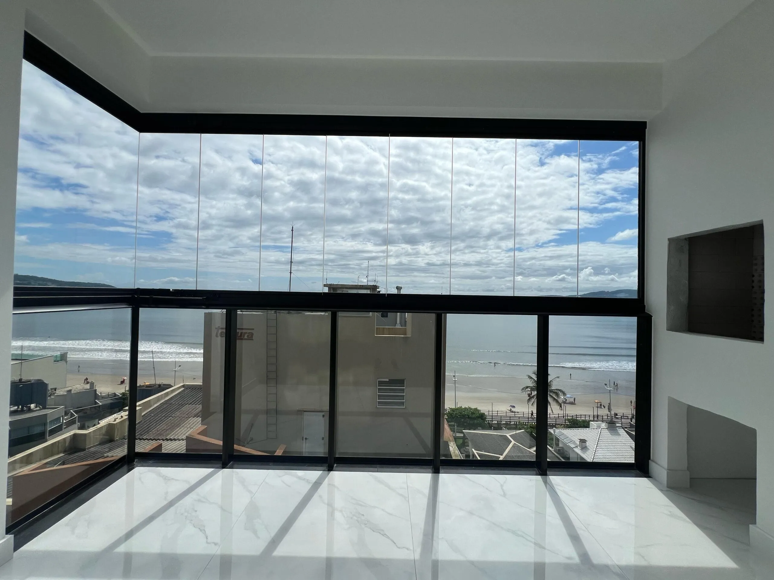 Imagem Apartamento com vista para o mar à venda com 112m2 por R$ 2.900.000,00