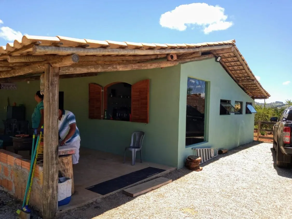 Imagem Oportunidade Única! Chácara à Venda em Crucilândia com 1.240 m² de terreno