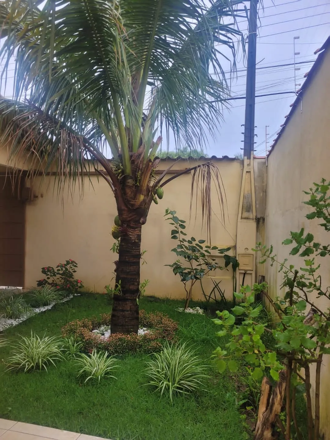 Imagem Casa à venda 3 Quartos, 1 Suite, 2 Vagas, 322M², Residencial e Comercial Cidade Jardim, Pindamonhangaba - SP