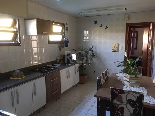 Imagem Casa para Venda - 100m², 3 dormitórios, sendo 2 suites, 3 vagas - Hípica