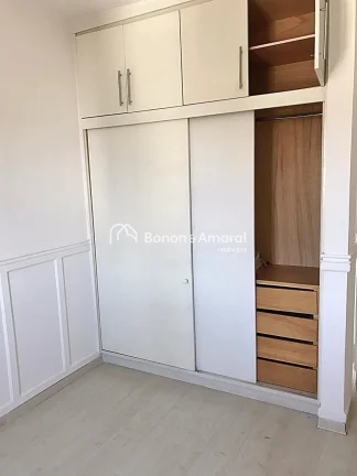 Imagem Excelente oportunidade entre o Cambuí e o Taquaral!

Apartamento com sala para 2 ambientes com vara...