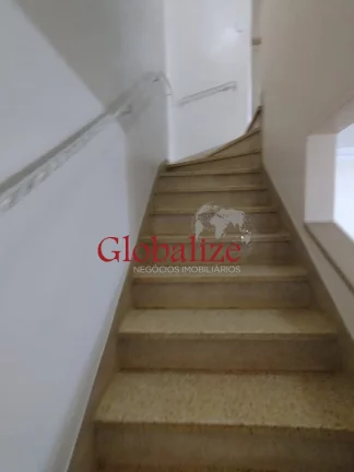 Imagem Sobrado à venda com 3 dormitórios e 1 vaga no bairro do Macuco em Santos por R$ 850.000,00