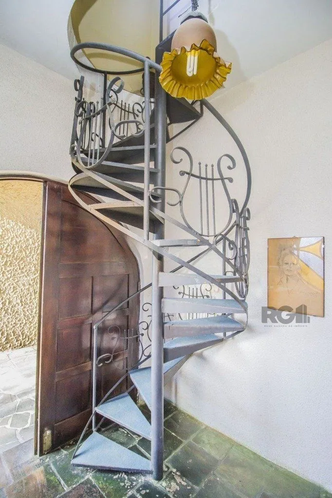 Imagem Casa de 4 dormitórios, bairro Santa Tereza