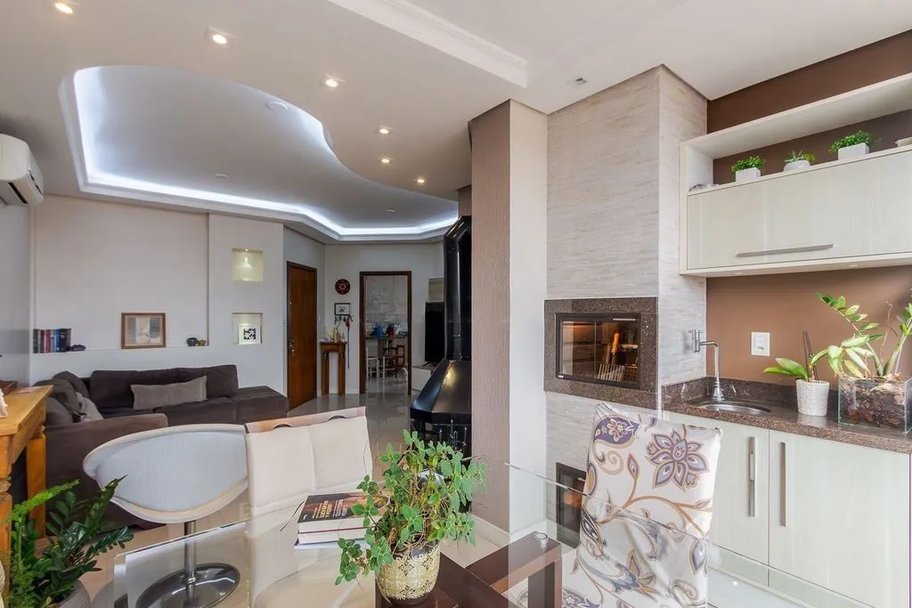 Imagem Apartamento 3 Dorms com Suíte e 2 Vagas no Jardim Planalto - Porto Alegre