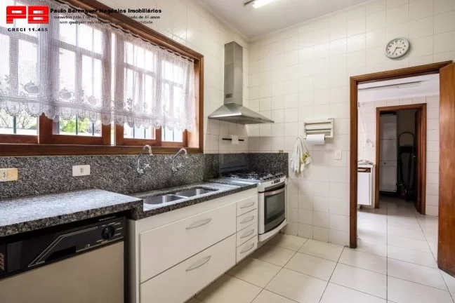 Imagem Sobrado 4 dormitórios 300m² - Vila Madalena