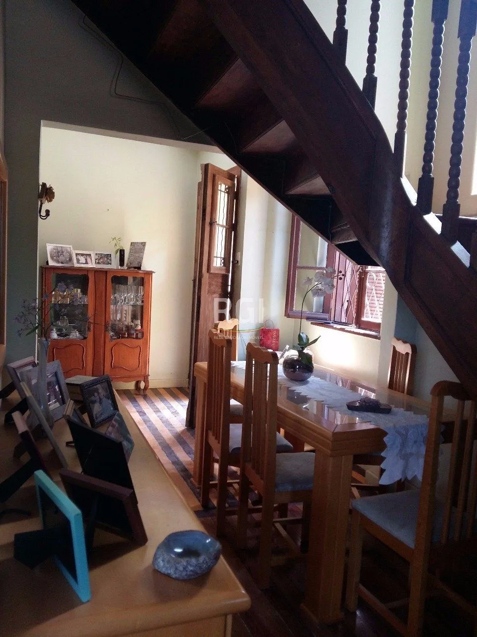 Imagem Casa para Venda - 190m², 3 dormitórios, 2 vagas - Medianeira