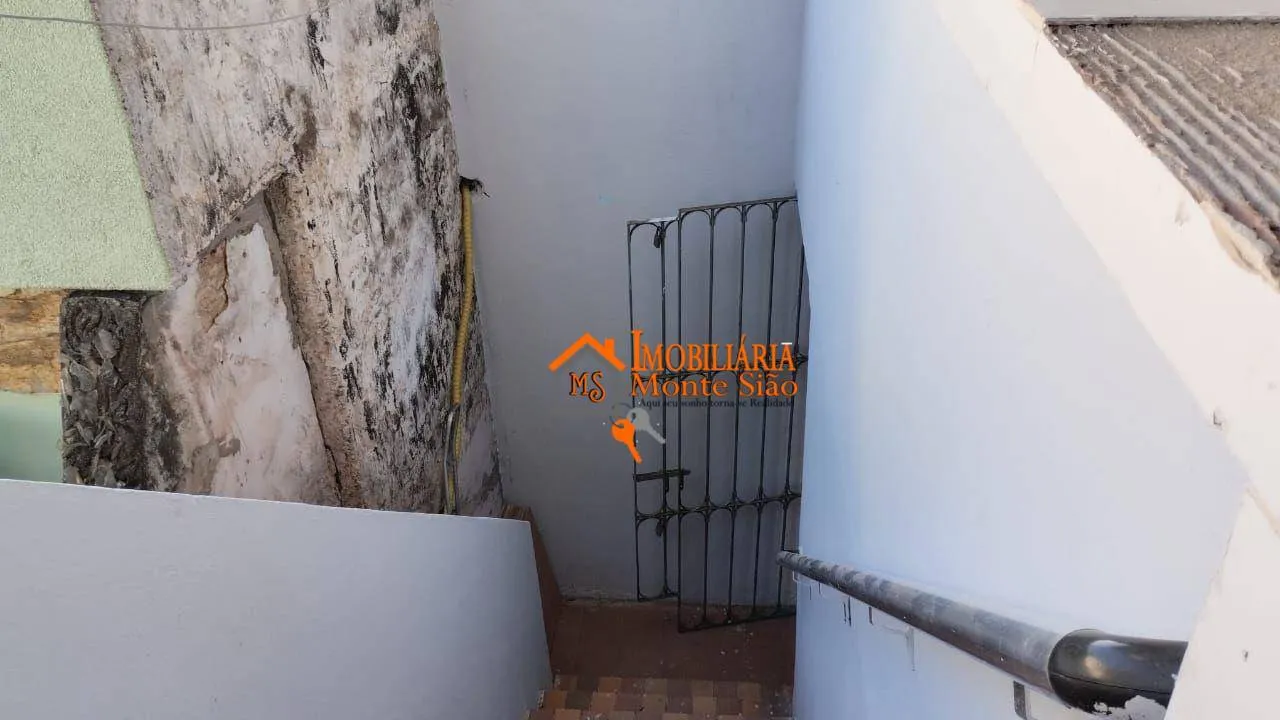Imagem Sobrado a venda no Jardim Vila Florida com 3 casas individuais