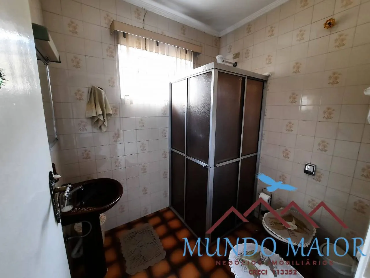 Imagem Casa com 4 vagas e 3 dormitorios 1 suite master e lavabo -Vila Suissa !!!!