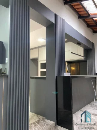 Imagem Sobrado triplex Alto Padrão, 04 quartos c/suíte, 04 vagas, Ático, no Vista Alegre Curitiba -PR