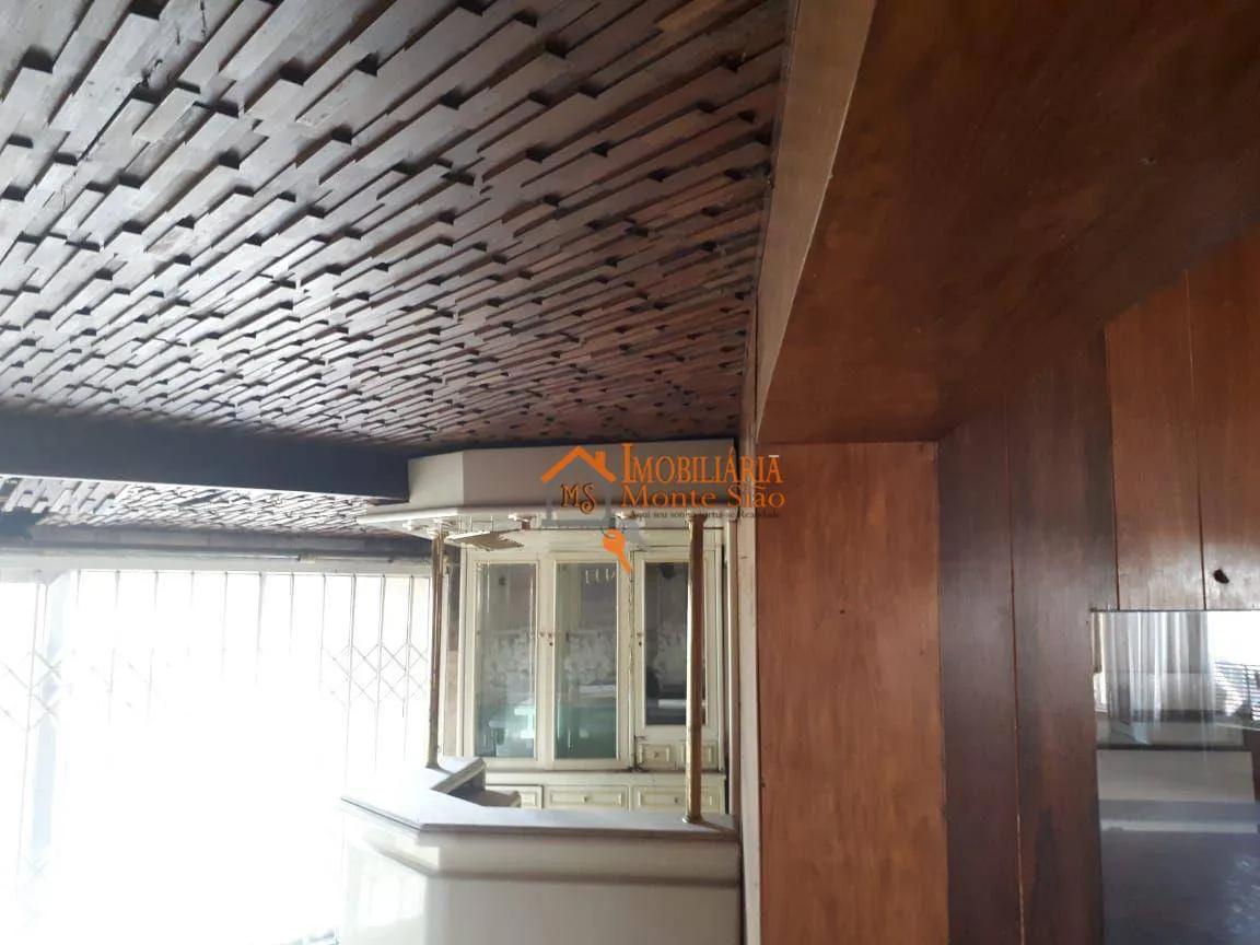 Imagem Casa com 6 dormitórios à venda, 600 m² por R$ 2.350.000,00 - Vila Rosália - Guarulhos/SP
