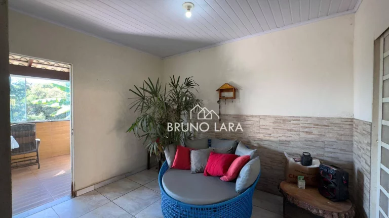 Imagem Casa a venda em Betim MG / bairro Bom Retiro