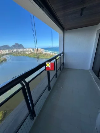 Imagem Vendo 2Q(1S), depend, 2 vagas, na Praia da Barra, alto, nascente, cozinha grande, área serviço, ônibus, clube, tênis, squash, skate, futebol,ginasio