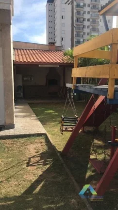 Imagem Sobrado em condomínio com 124m² - 2 dormitórios sendo 1 suíte com varanda, 2 banheiros e um lavabo,