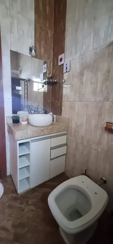 Imagem 3QUARTOS+SALA AMPLA+2VAGAS+LAVABO