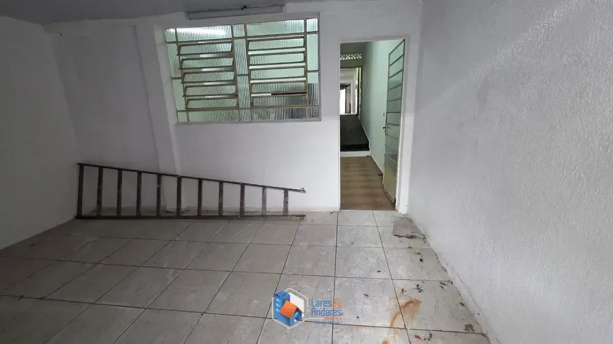 Foto do imóvel Sobrado para venda em Vila Paiva com 3 quartos, sendo 1 suíte, 216m² em Rua Caçador