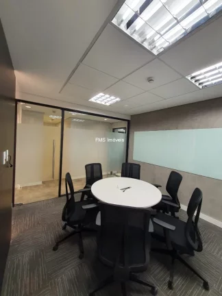 Foto do imóvel Conjunto comercial com 280m² para locação na Av. Brigadeiro Faria Lima