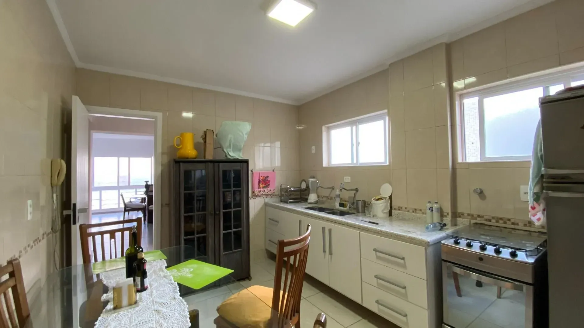 Imagem Apartamento com 3 Quartos à Venda, 240 m² em Pompéia - Santos