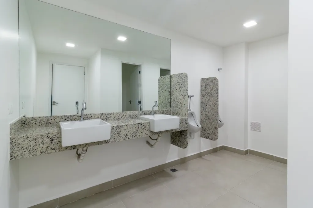 Imagem PONTO COMERCIAL em Curitiba - PR, Portão