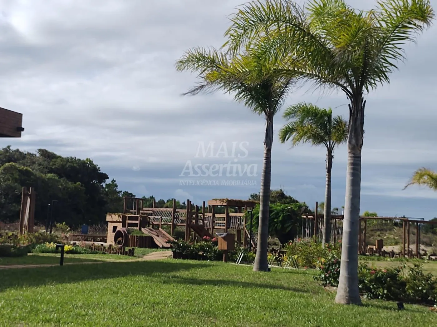 Imagem TERRENO EM CONDOMINIO FECHADO PARA VENDA - PRAIA CURUMIM EM CAPÃO DA CANOA