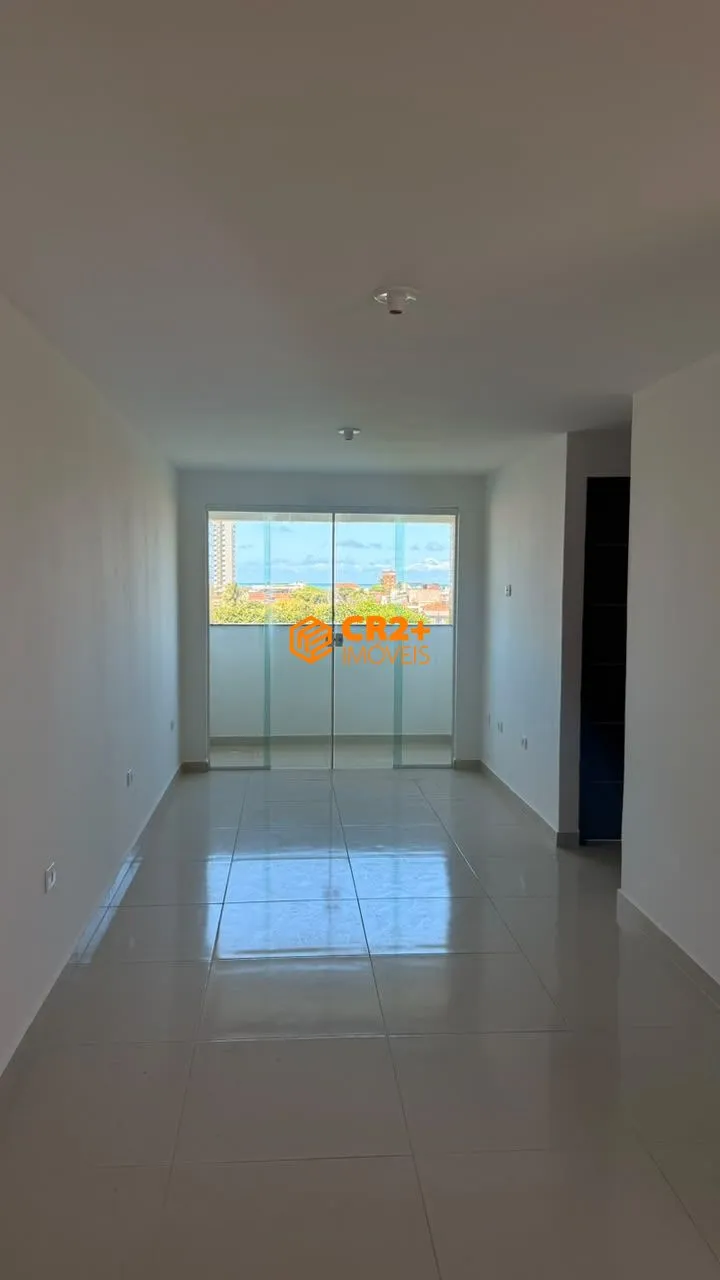 Imagem Vendo Apartamento á poucos metros do Mar, 2 quartos, 1 suíte, em Bairro Novo