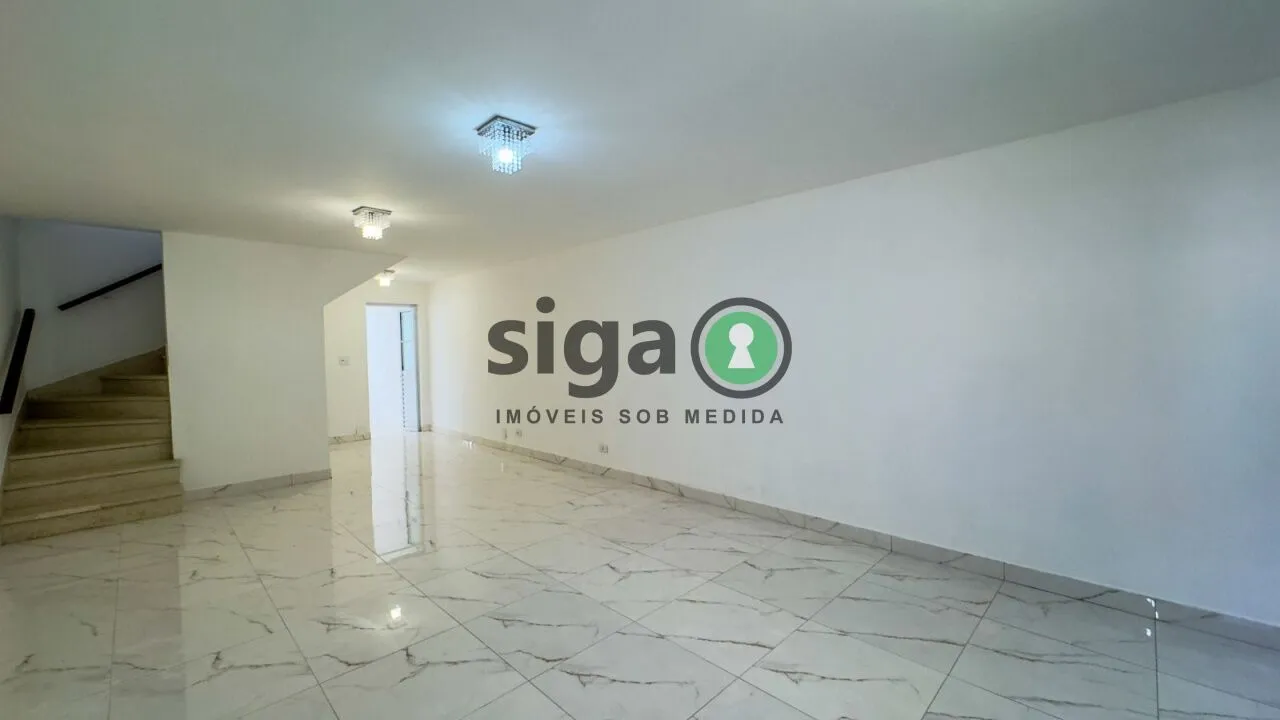 Imagem Casa à Venda no Jardim Aeroporto ? 3 Dormitórios, Suíte, Quintal e Edícula