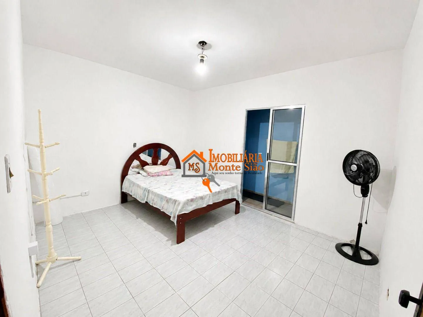 Imagem Casa com 2 dormitórios à venda, 140 m² por R$ 318.000,00 - Jardim Nova Cidade - Guarulhos/SP
