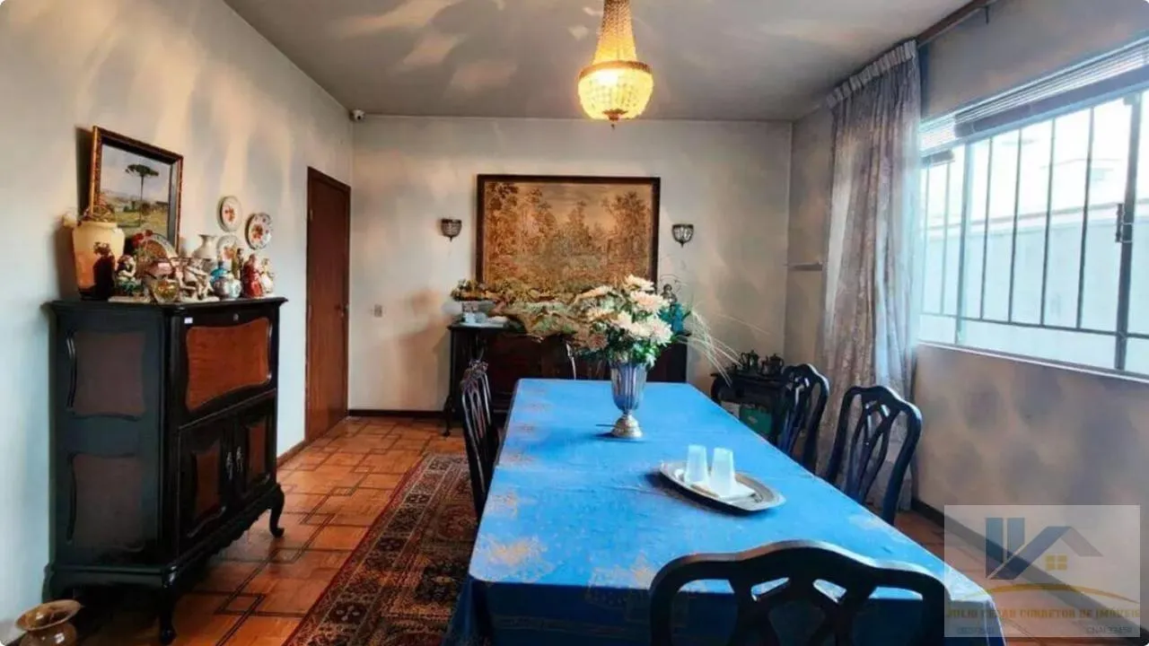 Imagem Casa para Venda em Curitiba, Jardim Botânico, 3 dormitórios, 3 banheiros, 1 vaga