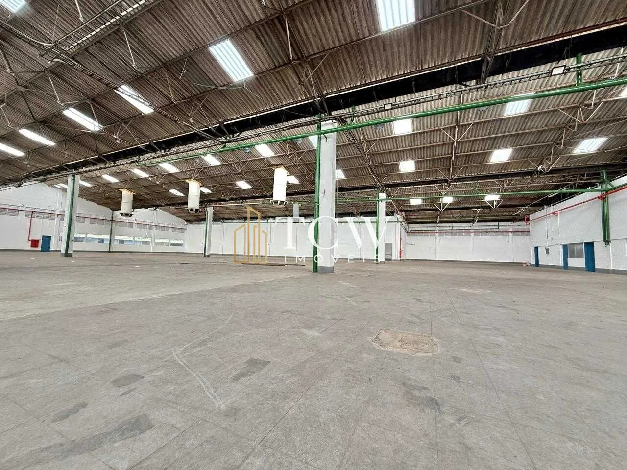 Imagem Galpão Industrial à Venda em Guarulhos/SP | 7.973 m² | Cidade Aracília | Próximo à Rodovia Dutra