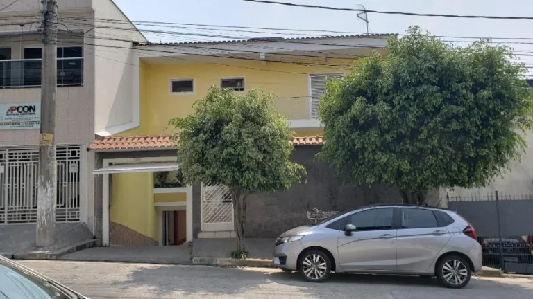 Imagem Sobrado para Venda por R$950.000,00 com 318m², 3 dormitórios, 1 suite e 6 vagas - Parque cruzeiro do sul , São paulo / SP - Cód. BDI27803