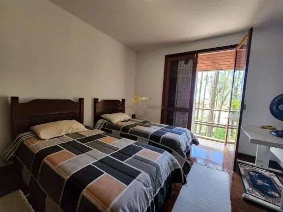 Imagem Casa em Condomínio para Venda em Teresópolis / RJ no bairro Granja Guarani