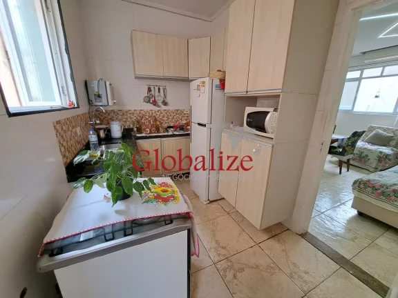Imagem Apartameno à venda com 70m², 2 quartos, 1 banheiro por R$350.000,00 no Embaré em Santos